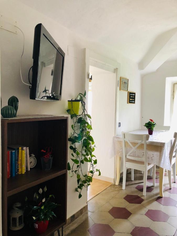 شقة Casa Di Aristide إيربا المظهر الخارجي الصورة